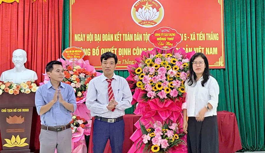 Ba[-]cây[-]Bồ[-]đề[-]ở[-]thôn[-]Khê[-]Ngoại[-]5[-]được[-]công[-]nhận[-]là[-]Cây[-]Di[-]sản[-]Việt[-]Nam